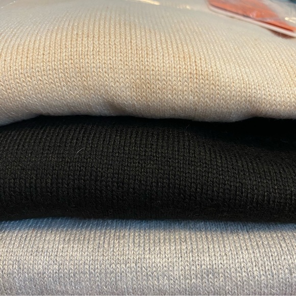 Knitted high turtleneck pullover sweater - Picture 5 of 5